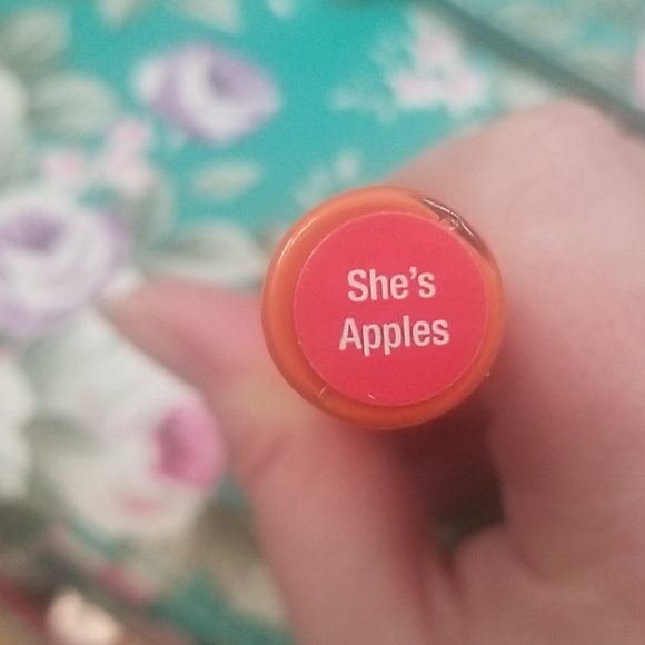 4/$20 Lipsense She's Apples - Picture 2 of 2